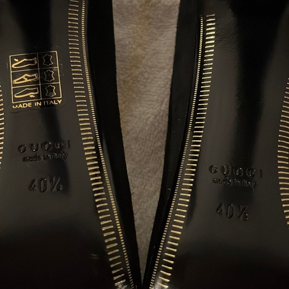 Authentic Gucci Black suede Stilettos - Picture 7 of 8